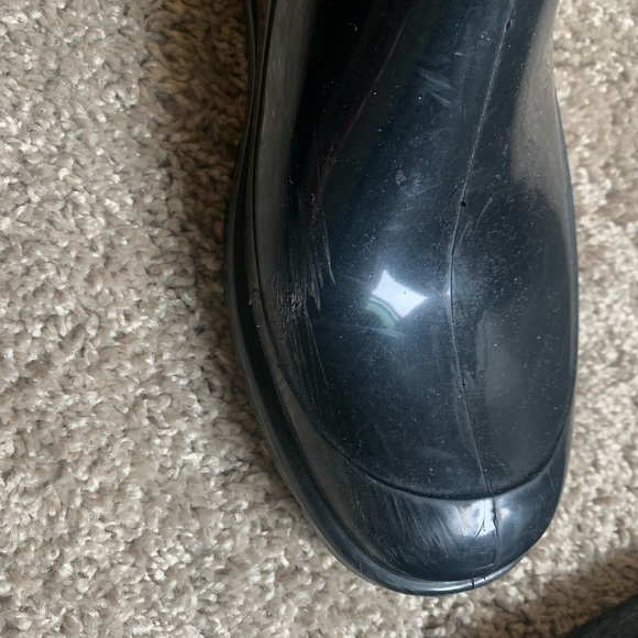 Authentic Kenyon belted Burberry rain boots - Picture 7 of 9